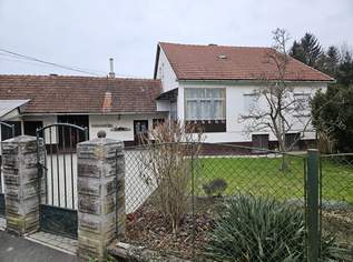 Bauernhaus mit Grundstück zu verkaufen