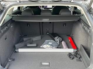 Superb Combi Selection AHK+NAVI+EL.HECKKL.+SH..., 44751 €, Auto & Fahrrad-Autos in 6844 Gemeinde Altach