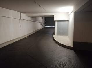 Garagenplatz am Laubeplatz ab 01.05. zu vermieten