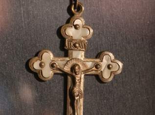 Kreuz zum Umhängen ca. 3cm, 49 €, Kleidung & Schmuck-Accessoires, Uhren, Schmuck in 1200 Brigittenau