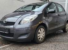 Yaris 1,0 VVT-i 5türig Luna, 3900 €, Auto & Fahrrad-Autos in 6200 Marktgemeinde Jenbach