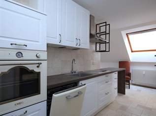 Zentral. Charmant. Besonders. – Stilvolle Wohnung am Hauptplatz Frohnleiten, 783.2 €, Immobilien-Wohnungen in 8130 Frohnleiten