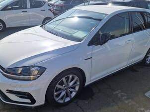 Golf TSI R-Line ''Virtual'', 13999 €, Auto & Fahrrad-Autos in 4150 Rohrbach-Berg