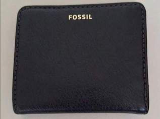 Leder Geldbörse Fossil , 40 €, Kleidung & Schmuck-Taschen & Koffer in 2435 Gemeinde Ebergassing Leder Geldbörse Fossil , 40 €, Kleidung & Schmuck-Taschen & Koffer in 2435 Gemeinde Ebergassing