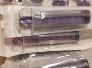 Spritzen , 10 €, Marktplatz-Beauty, Gesundheit & Wellness in 1210 Floridsdorf