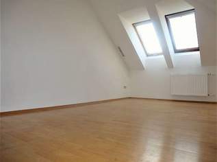 PROVISIONSFREI - Helle, freundliche Dachgeschosswohnung, zentral und direkt an der Mur gelegen. , 549 €, Immobilien-Wohnungen in 8020 Graz PROVISIONSFREI - Helle, freundliche Dachgeschosswohnung, zentral und direkt an der Mur gelegen. , 549 €, Immobilien-Wohnungen in 8020 Graz