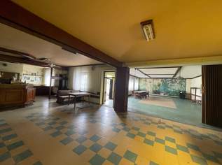 Ehemaliges Großgasthaus als ideale Räumlichkeit für Gewerbe und Vereine Ehemaliges Großgasthaus als ideale Räumlichkeit für Gewerbe und Vereine