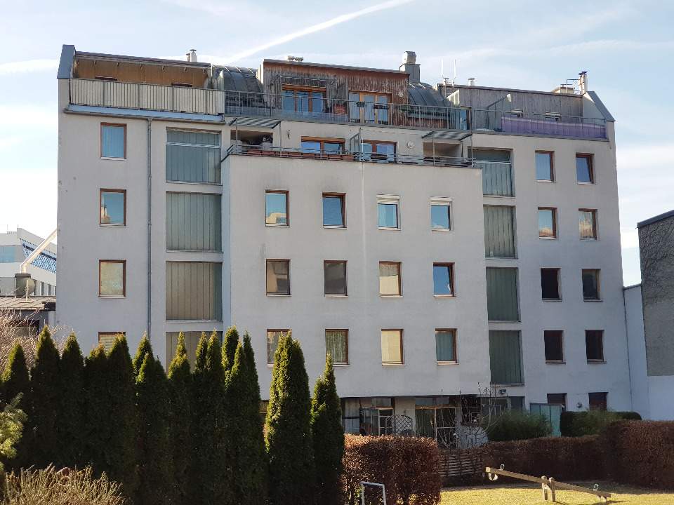 Privatverkauf: Wunderschöne Dreizimmerwohnung, BJ 2001 Privatverkauf: Wunderschöne Dreizimmerwohnung, BJ 2001
