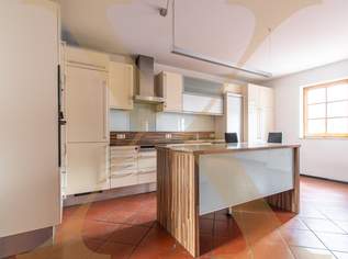 Schönes Stadthaus mit eigenem Garten - mitten im Herzen der Stadt Linz., 1802.04 €, Immobilien-Häuser in Oberösterreich