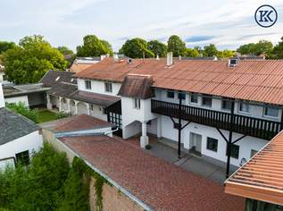 Perfekte Immobilie für Oldtimer-Liebhaber und Sammler, 560000 €, Immobilien-Häuser in 2301 Gemeinde Groß-Enzersdorf