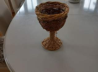 Kelch, 12 €, Haus, Bau, Garten-Geschirr & Deko in 4793 Sankt Roman