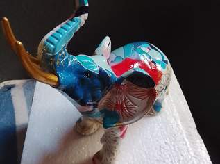 EIN ELEFANT IM PORZELAN-LADEN !! EIN ELEFANT IM PORZELAN-LADEN !!