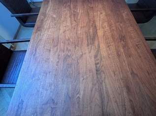 TEAM7 Esstisch Nuss dunkel + 4 Sessel TEAM7 Esstisch Nuss dunkel + 4 Sessel