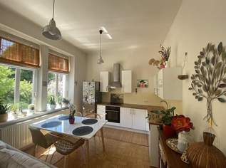 Traumhafte 3 - Zimmer - Altbauwohnung mit Loggia in Alturfahr, 320000 €, Immobilien-Wohnungen in Oberösterreich