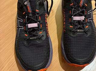 Oasics Gel Trabuco13 Goretex, 80 €, Kleidung & Schmuck-Damenkleidung in 1120 Meidling