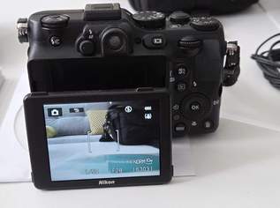 Nikkon Coolpiy P7100, 180 €, Marktplatz-Kameras & TV & Multimedia in 5760 Saalfelden am Steinernen Meer