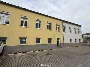 Büro nahe Regierungsviertel inkl. 10 Parkplätzen, 4571 €, Immobilien-Gewerbeobjekte in 3100 Stattersdorf