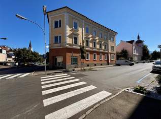 Zinshaus in Innenstadtlage mit 7 Einheiten und Grünfläche, 800000 €, Immobilien-Gewerbeobjekte in 8720 Knittelfeld