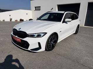 330 e xDrive M Sport Touring /AHK/Head-up, 36880 €, Auto & Fahrrad-Autos in 8211 Ilztal
