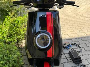 NIU NQi GTS Sport -125er Elektroroller (L3e-A1)