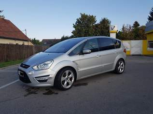 Ford S-MAX TITANIUM Kombi / Family Van Ford S-MAX TITANIUM Kombi / Family Van