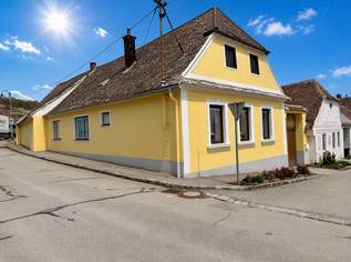 Ehemaliger Bauernhof mit Presshaus, Innenhof und kleinem Stadl, in der nähe von Retz!, 119000 €, Immobilien-Häuser in 2070 Oberretzbach