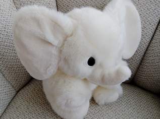 Sammlerstück, Rarität,Wiener Werkstätte Hinterreither Handpuppe Elefant, 70er Jahre, FIXPREIS 120€ /NUR SELBSTABHOLUNG,23 Bez. KEIN Versand! Sammlerstück, Rarität,Wiener Werkstätte Hinterreither Handpuppe Elefant, 70er Jahre, FIXPREIS 120€ /NUR SELBSTABHOLUNG,23 Bez. KEIN Versand!