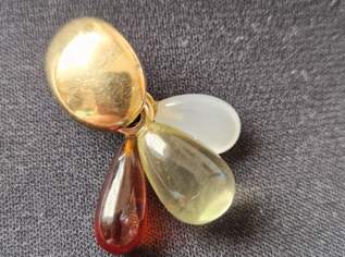 Ohrstecker Gold mit variablen  Anhängern