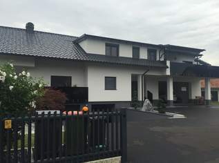 Exklusive Villa mit Pool, PV-Anlage & 4 Garagen in hochwertiger Massivbauweise (Provisionsfrei), 995000 €, Immobilien-Häuser in 8077 Gössendorf Exklusive Villa mit Pool, PV-Anlage & 4 Garagen in hochwertiger Massivbauweise (Provisionsfrei), 995000 €, Immobilien-Häuser in 8077 Gössendorf