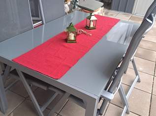 Gartentisch plus Sesseln ALU