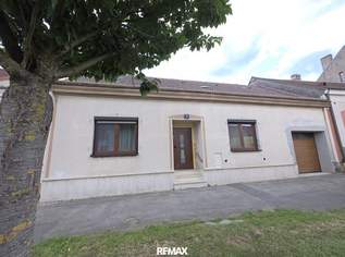 Liegenschaft mit Sanierungsbedarf und viel Potential, 159000 €, Immobilien-Häuser in 2273 Gemeinde Hohenau an der March