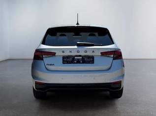 Fabia 1.0 TSI Monte Carlo DSG 2ZoKl SHZ ACC 2..., 26366 €, Auto & Fahrrad-Autos in 6844 Gemeinde Altach Fabia 1.0 TSI Monte Carlo DSG 2ZoKl SHZ ACC 2..., 26366 €, Auto & Fahrrad-Autos in 6844 Gemeinde Altach