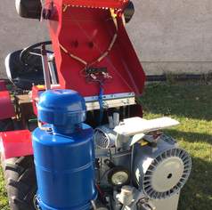 Kleintraktor TZ-4K-14 (in Tschechien), 4500 €, Auto & Fahrrad-Traktoren & Nutzfahrzeuge in Tschechien