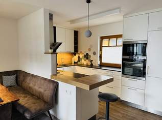 Wohnglück auf mehreren Ebenen – Reihenhaus bei Innsbruck, 2900 €, Immobilien-Häuser in 6067 Gemeinde Absam