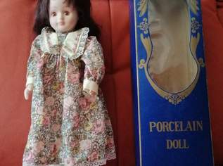 PORZELANPUPPE, 5 €, Haus, Bau, Garten-Geschirr & Deko in 1050 Margareten PORZELANPUPPE, 5 €, Haus, Bau, Garten-Geschirr & Deko in 1050 Margareten