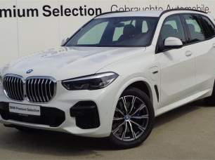 X5 xDrive45e