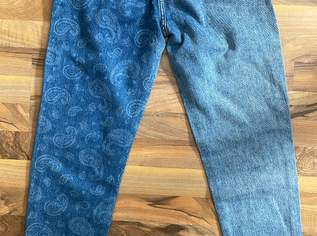 Jeans mit Paisley-Muster Jeans mit Paisley-Muster