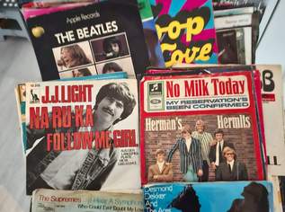 CD Schallplatten  Mach mir Angebot, 25 €, Marktplatz-Musik & Musikinstrumente in 1210 Floridsdorf