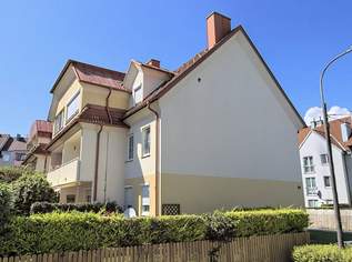 Attraktive 3-Zimmer-Dachgeschosswohnung mit ca. 71 m² und Garagenplatz in Korneuburg – in Top-Lage, 275000 €, Immobilien-Wohnungen in 2100 Korneuburg