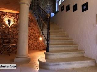 Villa mit Doppelgarage und Stall, 3278000 €, Immobilien-Gewerbeobjekte in 9220 Oberjeserz