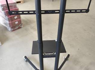 Mobiler TV-Ständer für große Fernseher – Preis verhandelbar, 199 €, Marktplatz-Kameras & TV & Multimedia in 5020 Salzburg