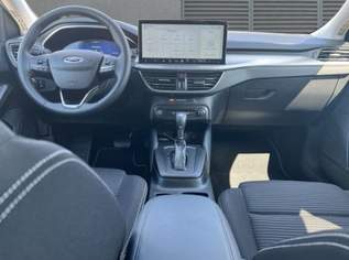 Focus Turnier Titanium X+Winterpaket+LED+RFK ..., 25695 €, Auto & Fahrrad-Autos in 6844 Gemeinde Altach