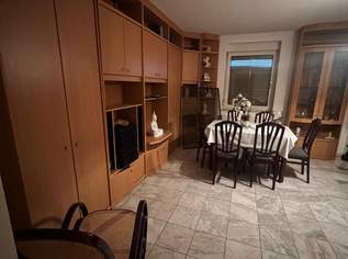 Generalsaniertes Wohnhaus mit Ausbaupotenzial in Top-Lage