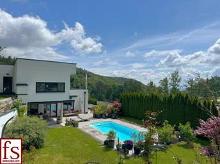 Exquisites Wohnhaus mit schönem Garten und Pool, Ruhelage mit Fernblick, 1390000 €, Immobilien-Häuser in 4040 Altlichtenberg