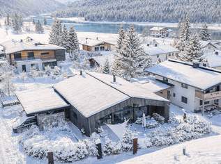 Unikat in fußläufiger Seenähe mit Traum-Ausblick, 1780000 €, Immobilien-Häuser in 6393 Gemeinde St. Ulrich am Pillersee Unikat in fußläufiger Seenähe mit Traum-Ausblick, 1780000 €, Immobilien-Häuser in 6393 Gemeinde St. Ulrich am Pillersee