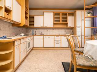 Charmantes Haus mit Entwicklungspotenzial im Herzen von Poysdorf, 169000 €, Immobilien-Häuser in 2170 Poysdorf Charmantes Haus mit Entwicklungspotenzial im Herzen von Poysdorf, 169000 €, Immobilien-Häuser in 2170 Poysdorf