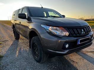 L 200 2,4 DI-D 4WD Klubkabine Work Edition