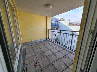 Tolle 2-Zimmer-Dachgeschosswohnung mit Loggia im 5ten!, 1249.06 €, Immobilien-Wohnungen in 1050 Margareten Tolle 2-Zimmer-Dachgeschosswohnung mit Loggia im 5ten!, 1249.06 €, Immobilien-Wohnungen in 1050 Margareten