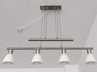 Hängelampe / Pendelleuchte mit 4 Glasschirmen Hängelampe / Pendelleuchte mit 4 Glasschirmen