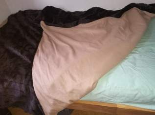 Bettüberdecke (Felloptik, 150x200cm), 35 €, Haus, Bau, Garten-Geschirr & Deko in 1170 Hernals Bettüberdecke (Felloptik, 150x200cm), 35 €, Haus, Bau, Garten-Geschirr & Deko in 1170 Hernals
